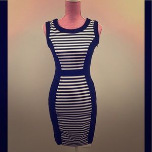 Cache black and white form fitting dress